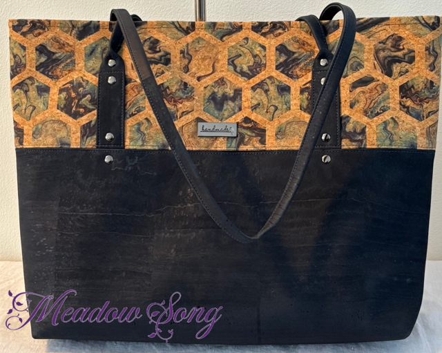 Taisteal Tote Bag (Hexagon) - Image 6
